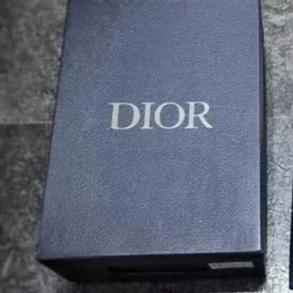 Meet your Posher, Hanryc - Picture 2 of 2